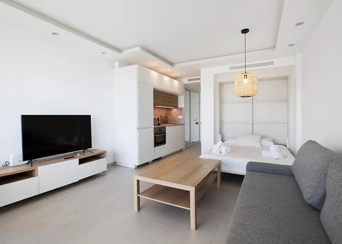 Santa Clara Apartment *